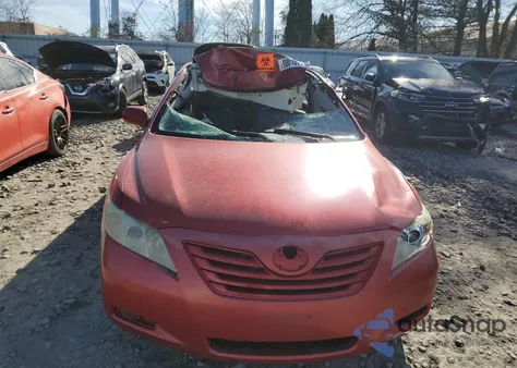 2007 Toyota Camry Ce z USA, uszkodzony, nr VIN 4T1BE46K47U110929